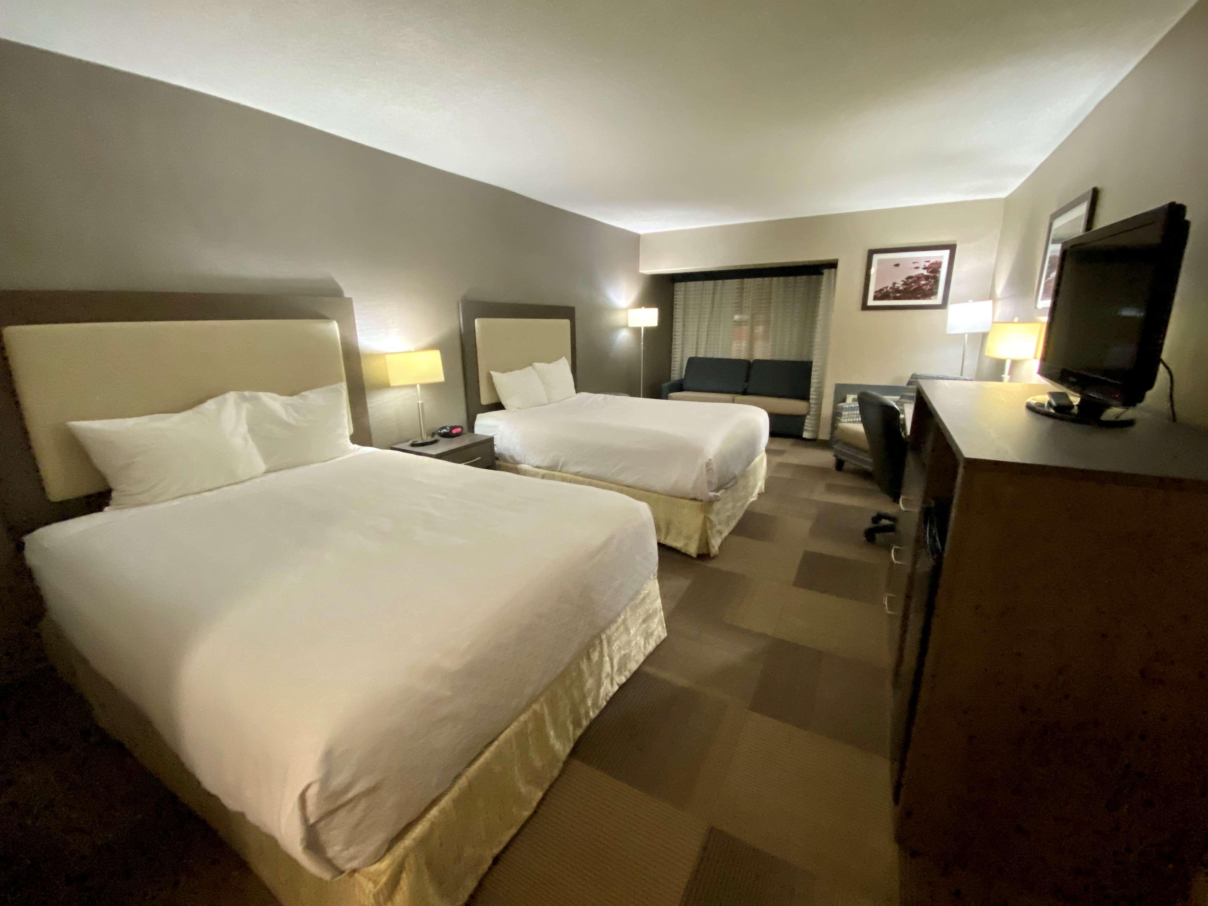 Best Western St Catharines Hotel & Conference Centre Saint Catharines Экстерьер фото