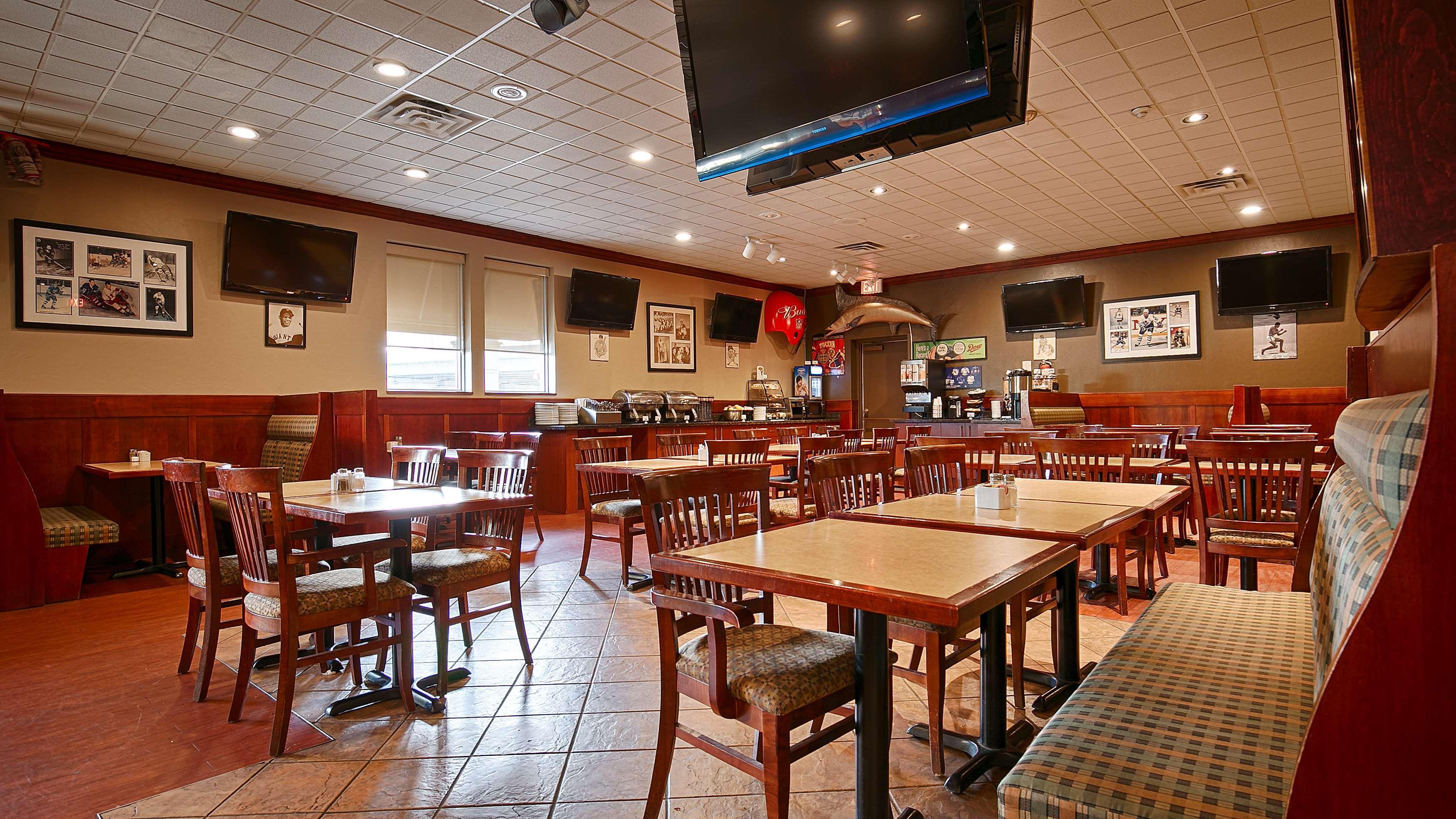 Best Western St Catharines Hotel & Conference Centre Saint Catharines Экстерьер фото