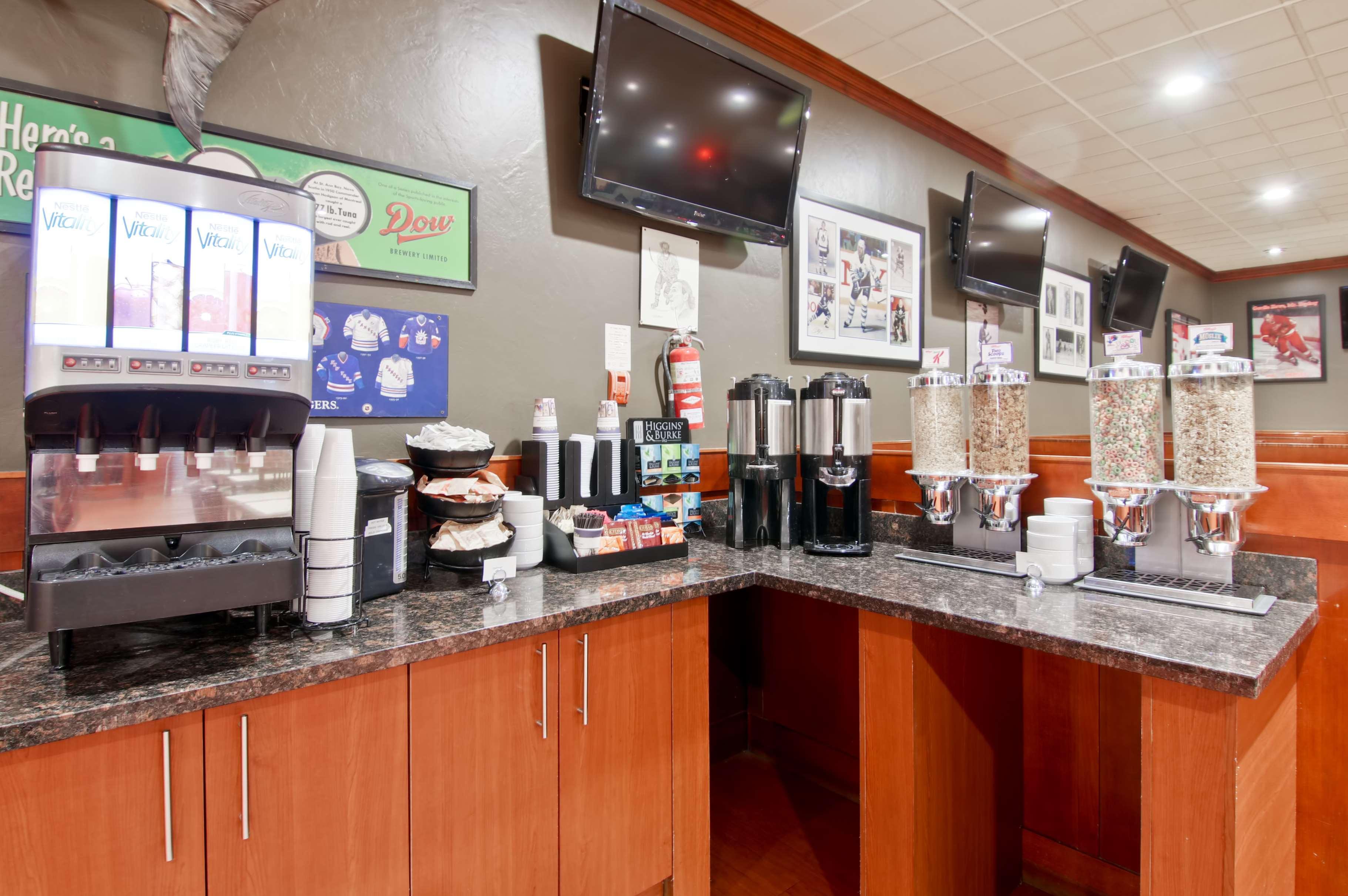 Best Western St Catharines Hotel & Conference Centre Saint Catharines Экстерьер фото