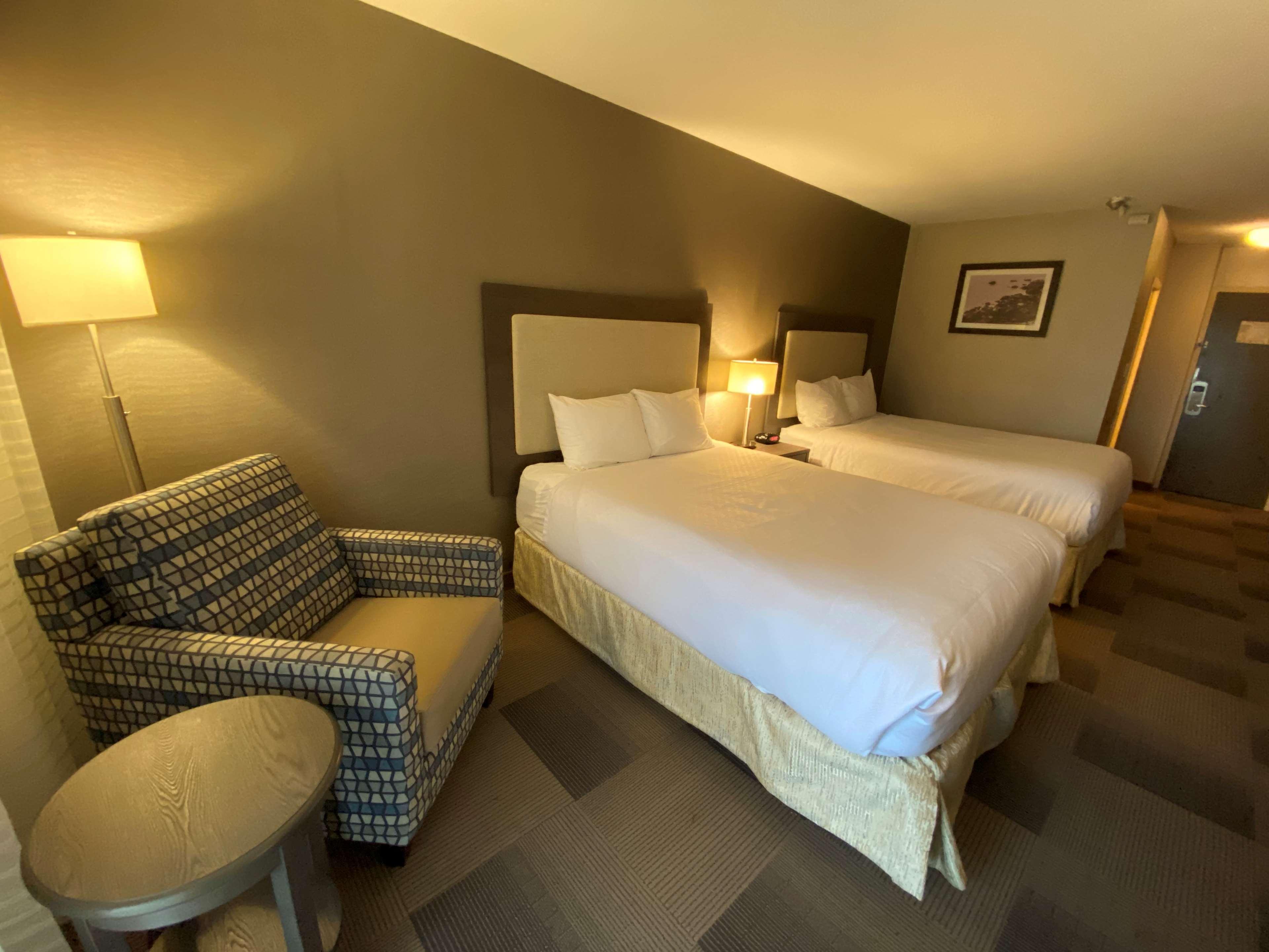 Best Western St Catharines Hotel & Conference Centre Saint Catharines Экстерьер фото