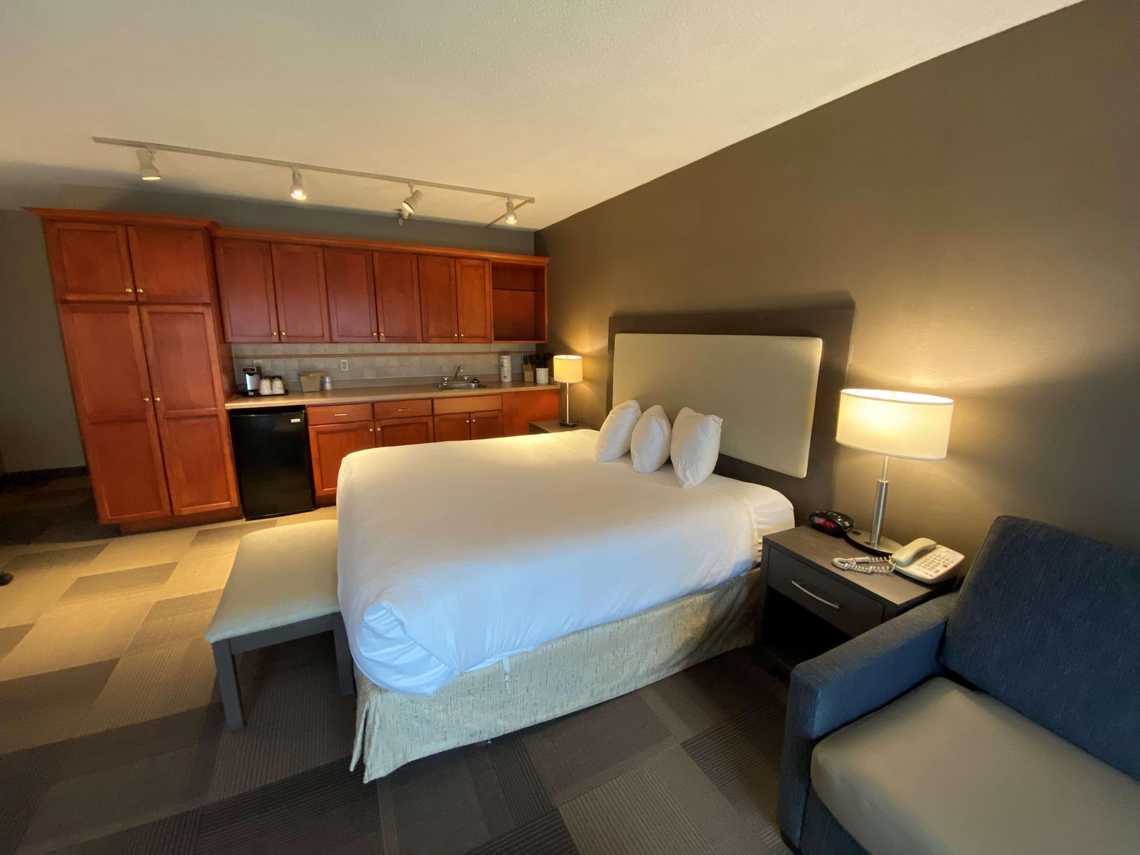 Best Western St Catharines Hotel & Conference Centre Saint Catharines Экстерьер фото